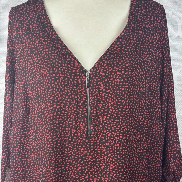 Avenue Studio Black Red Micro Print Blouse Front Zip V-Neck 3/4 Sleeve Size 20 - Picture 3 of 8